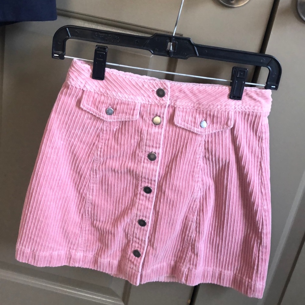skirt! fits size S